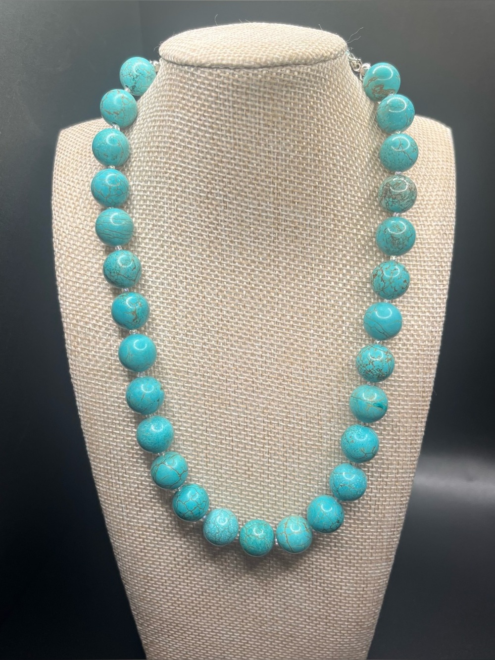 Turquoise colored stone bead necklace round stone beads -silver tone adjustable